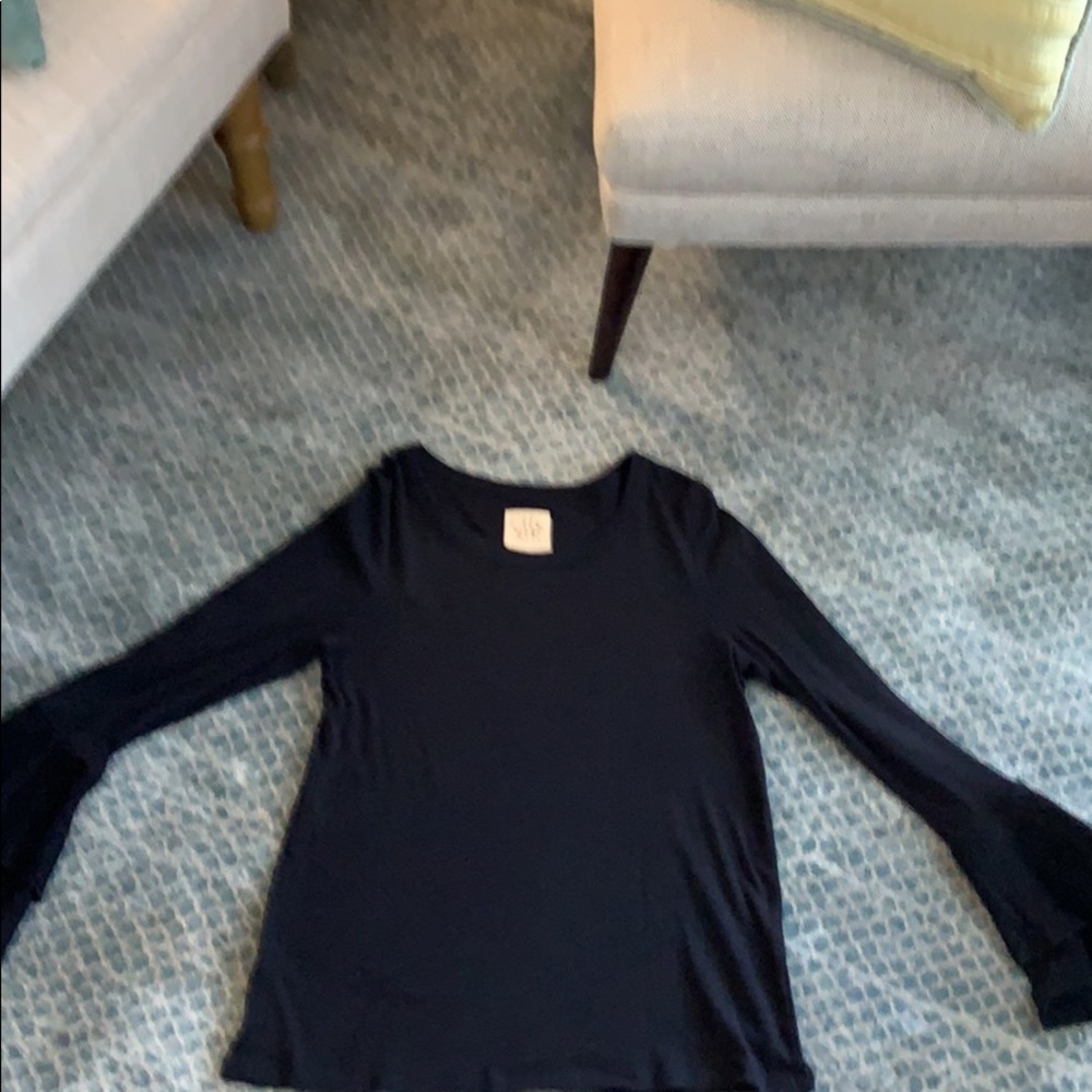 Chaser long bell sleeves top